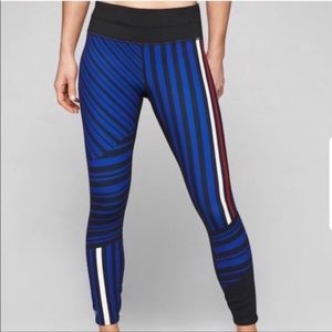 ATHLETA • NWT Sketch Sonar 7/8 Legging Tight - Red White & Blue